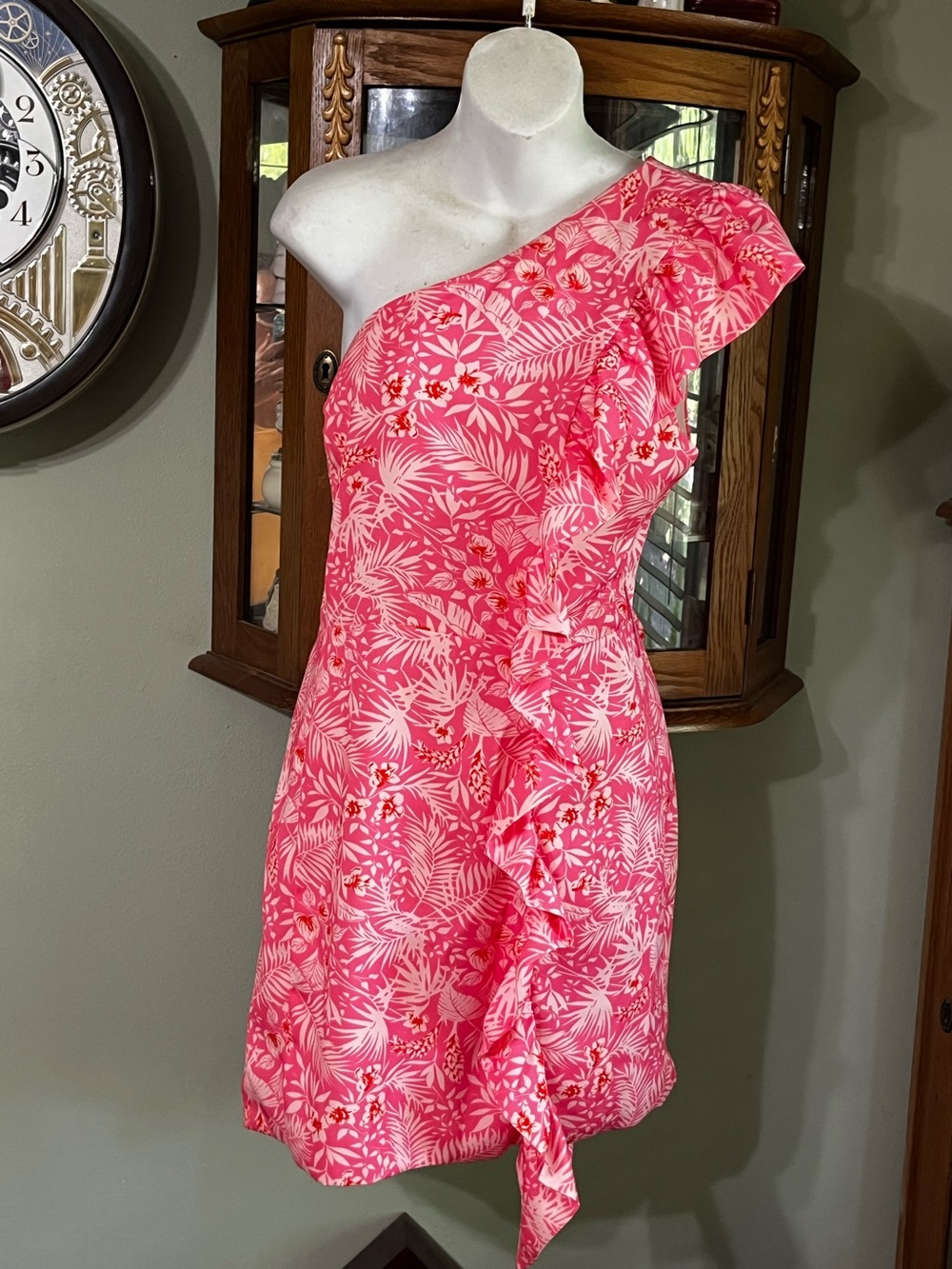 Lovers and Friends Cold Shoulder One Shoulder Ruffle Details Dress Size XL